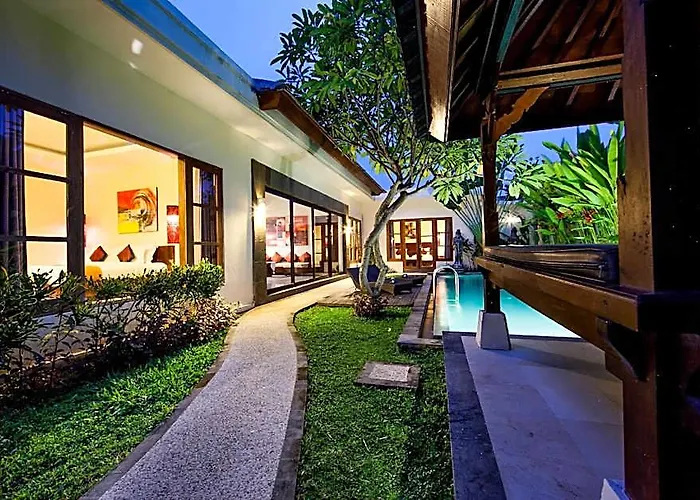 Swiss-belvillas Umalas ヴィラ *